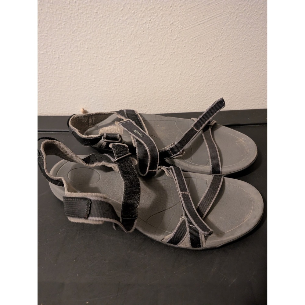 Teva Verra Mens 8.5 Sandals Black Grey Hiking Water Shoes 1006263 Summer Beach